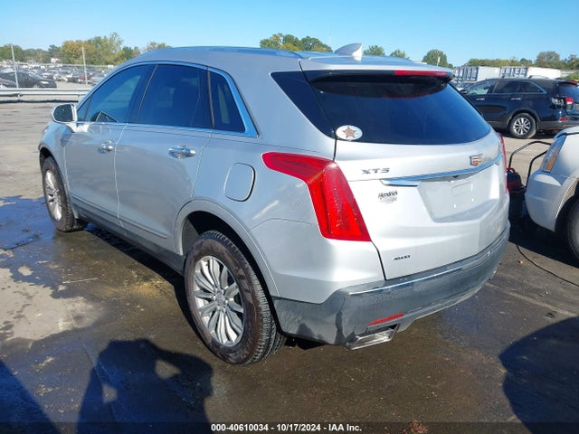 1GYKNDRS9KZ240615 Cadillac XT5 LUXURY