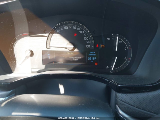 1GYKNDRS9KZ240615 Cadillac XT5 LUXURY