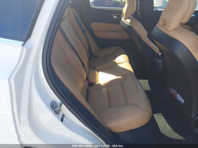 YV4102RK7L1582730 Volvo Xc60 T5 Momentum
