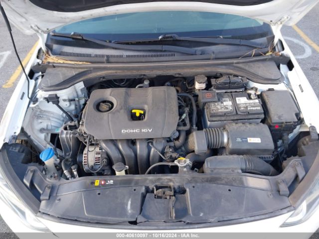 5NPD84LF9HH156828 Hyundai ELANTRA SE