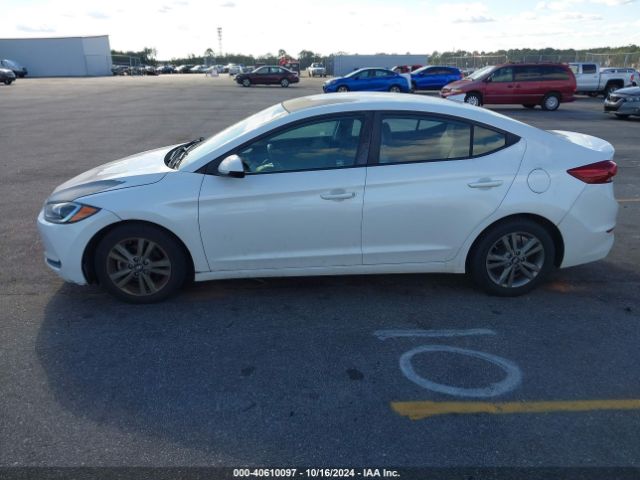 5NPD84LF9HH156828 Hyundai ELANTRA SE