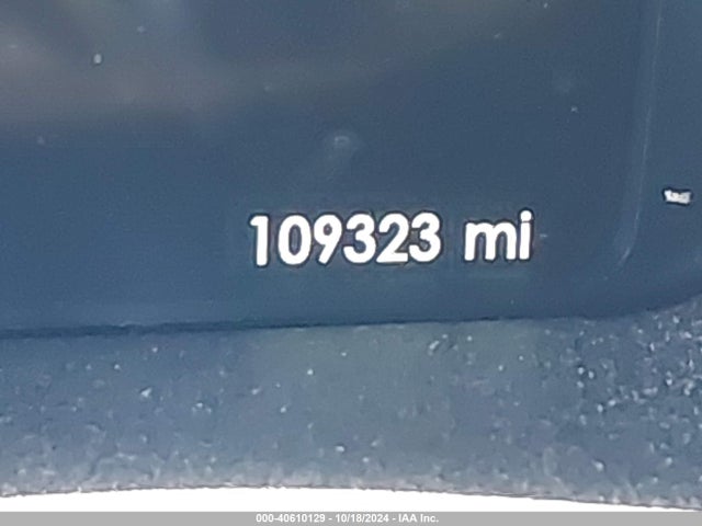 Lincoln Continental Livery 2017 1LN6L9HK0H5611328 Image 15