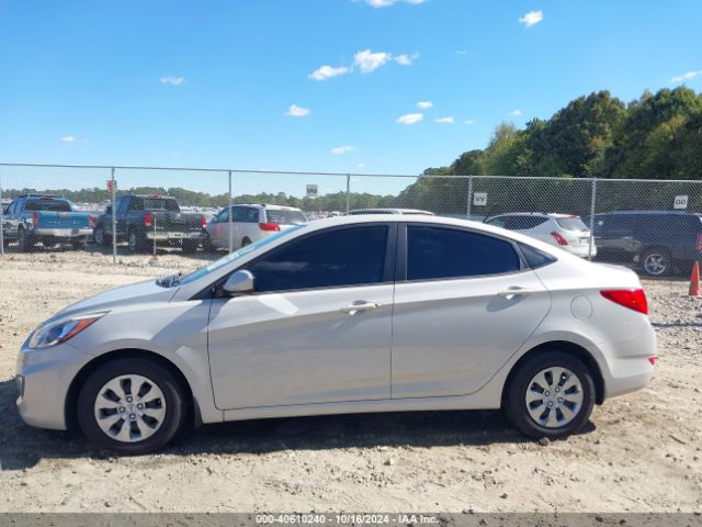 KMHCT4AE1GU972789 Hyundai ACCENT SE