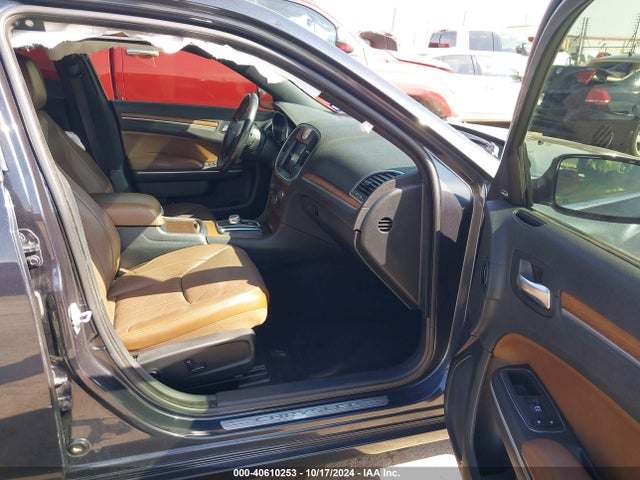 Chrysler 300 300c 2019 2C3CCAPT7KH674000 Image 5