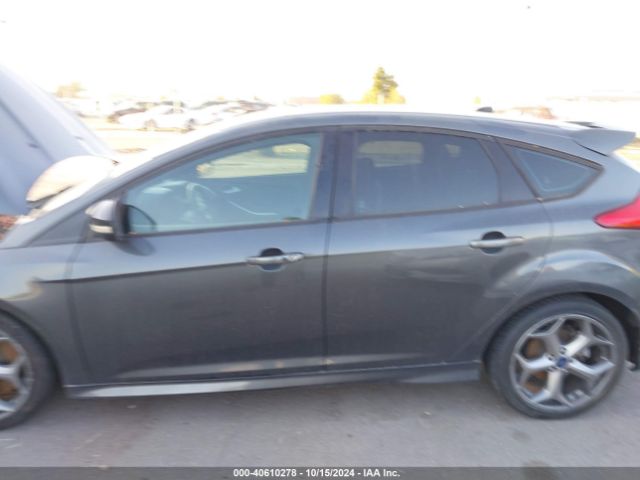 1FADP3L9XGL331515 Ford FOCUS ST
