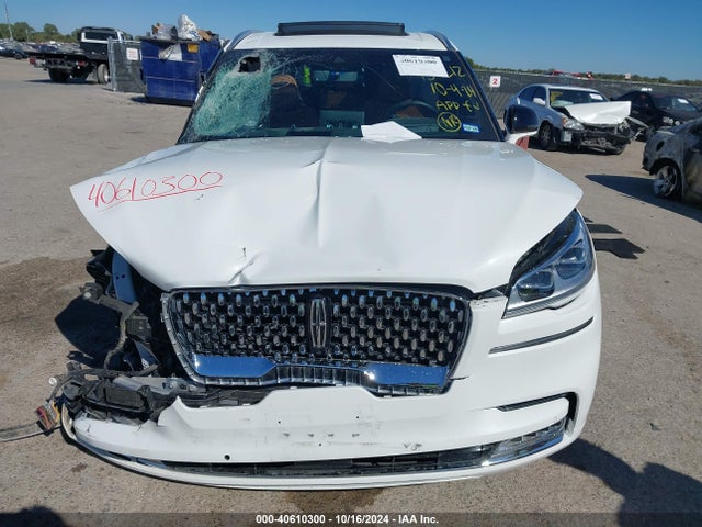 Lincoln Aviator Black Label 2023 5LM5J9XC9PGL26476 Image 11