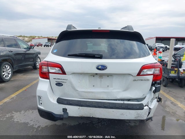 Subaru Outback 2.5i Limited 2015 4S4BSBNC1F3283710 Image 16