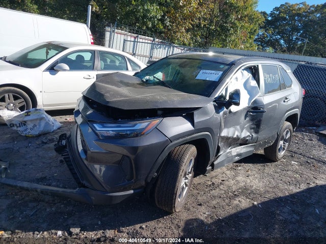 Toyota Rav4 Xle 2023 2T3W1RFV3PW294725 Image 2