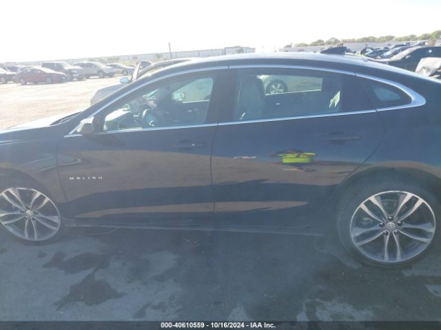 1G1ZD5ST8MF028527 Chevrolet Malibu Fwd Lt