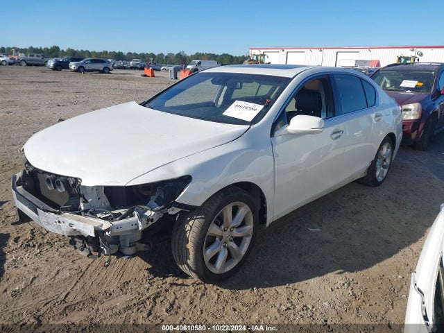 JH4KC1F39EC002339 Acura RLX