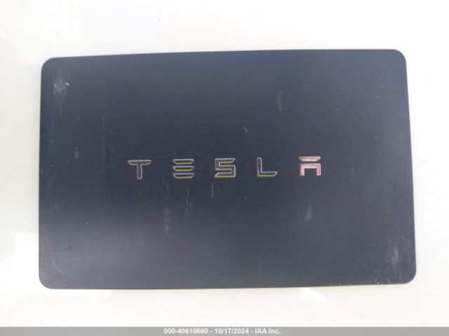 5YJ3E1EB0KF386437 Tesla Model 3 Long Range/performance