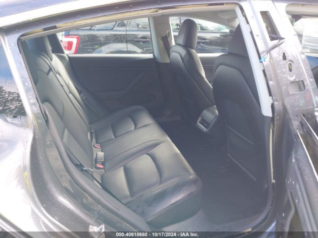 5YJ3E1EB0KF386437 Tesla Model 3 Long Range/performance
