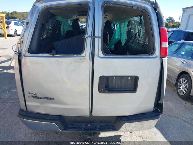 Chevrolet Express 3500 Lt 2017 1GAZGPFG0H1264169 Image 16