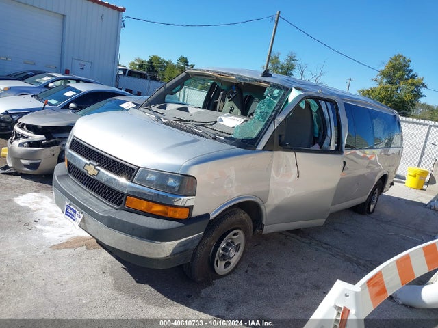 Chevrolet Express 3500 Lt 2017 1GAZGPFG0H1264169 Image 2
