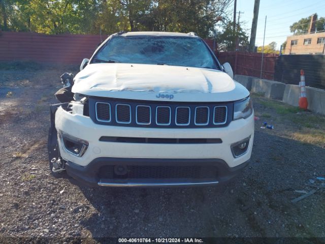3C4NJDCB6JT354326 Jeep Compass Limited 4x4