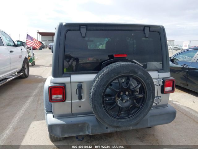 1C4HJXDN9LW204442 Jeep Wrangler Unlimited Sport S 4x4