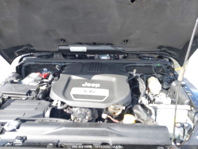 1C4BJWEG8GL173224 Jeep Wrangler Unlimited Sahara