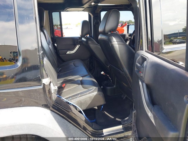 1C4BJWEG8GL173224 Jeep Wrangler Unlimited Sahara