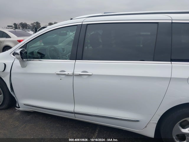 2C4RC1N77JR230071 Chrysler Pacifica Hybrid Limited
