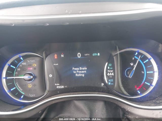 2C4RC1N77JR230071 Chrysler Pacifica Hybrid Limited