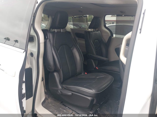 2C4RC1N77JR230071 Chrysler Pacifica Hybrid Limited