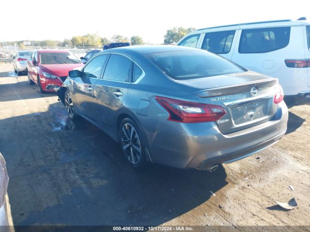2018 NISSAN ALTIMA 1N4AL3AP3JC106716 Photo 2