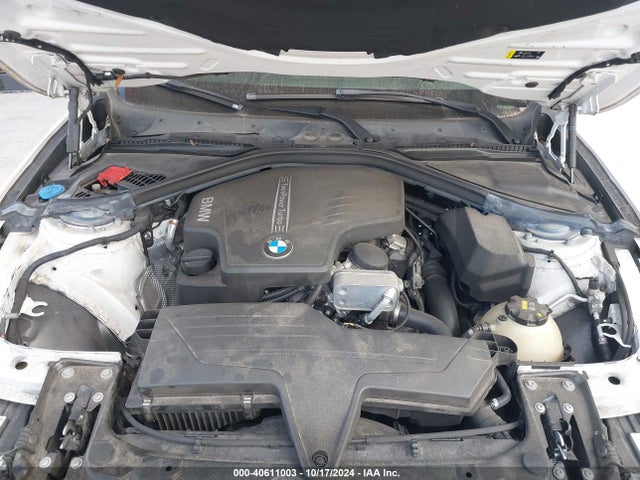 BMW 320i 2018 WBA8A9C51JAH12010 Image 10