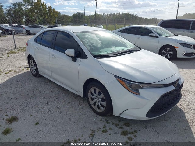 Toyota COROLLA LE 2022 5YFEPMAE4NP392206 Image 1