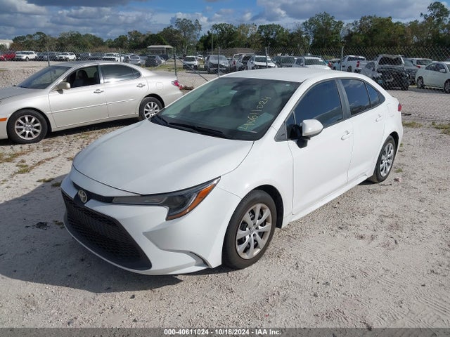 Toyota COROLLA LE 2022 5YFEPMAE4NP392206 Image 2