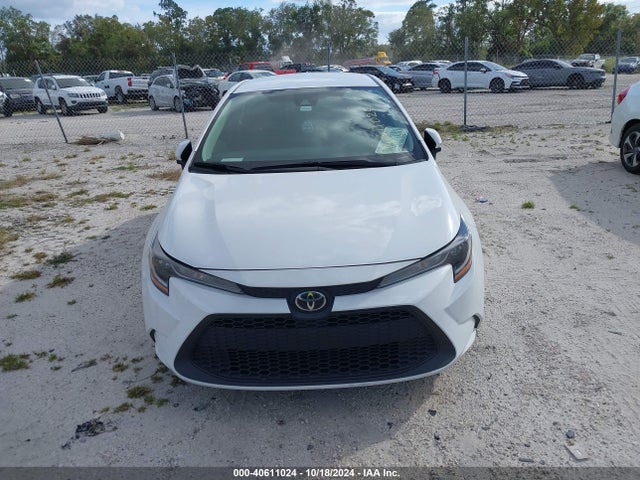 Toyota COROLLA LE 2022 5YFEPMAE4NP392206 Image 6
