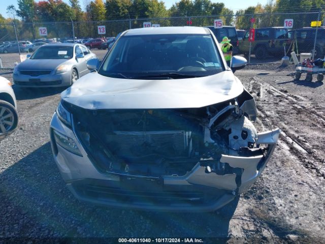 JN8BT3BB7NW330744 Nissan Rogue Sv Intelligent Awd