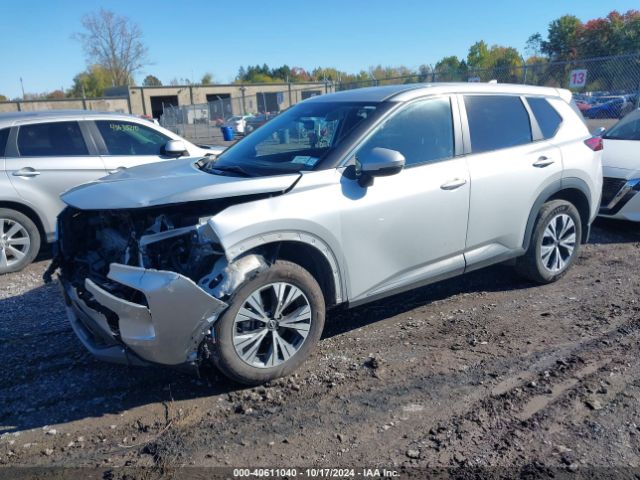 JN8BT3BB7NW330744 Nissan Rogue Sv Intelligent Awd