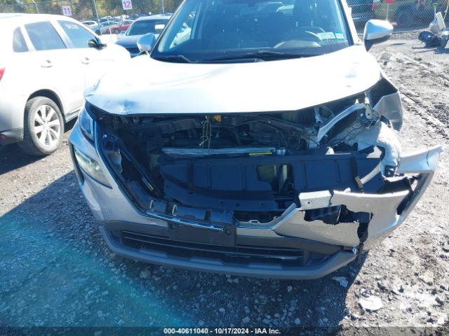 JN8BT3BB7NW330744 Nissan Rogue Sv Intelligent Awd