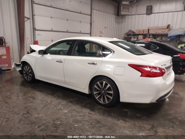 Nissan Altima 2.5 Sv 2017 1N4AL3AP8HC122355 Image 3