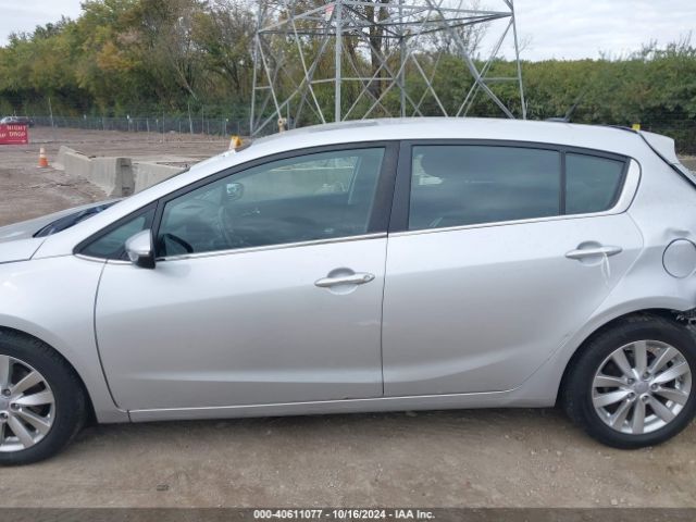 KNAFX5A83F5363179 KIA FORTE EX