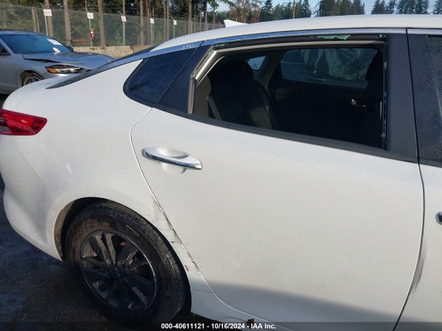 KIA Optima Lx 2018 5XXGT4L32JG183341 Image 16