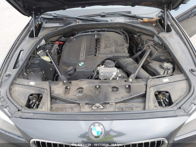 BMW 535i 2016 WBA5B1C58GG551711 Image 10