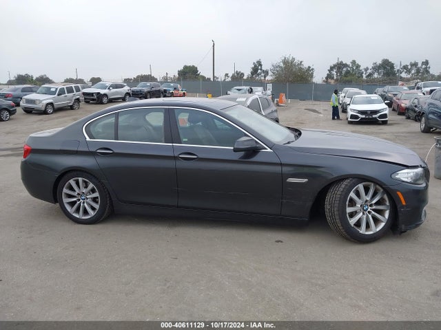 BMW 535i 2016 WBA5B1C58GG551711 Image 13