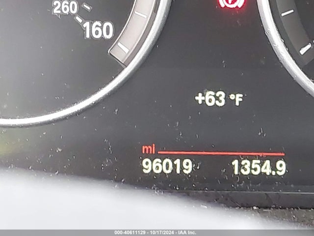 BMW 535i 2016 WBA5B1C58GG551711 Image 15