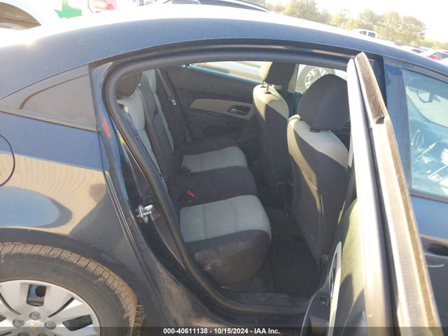 Chevrolet Cruze Ls Manual 2014 1G1PB5SG8E7299311 Image 8