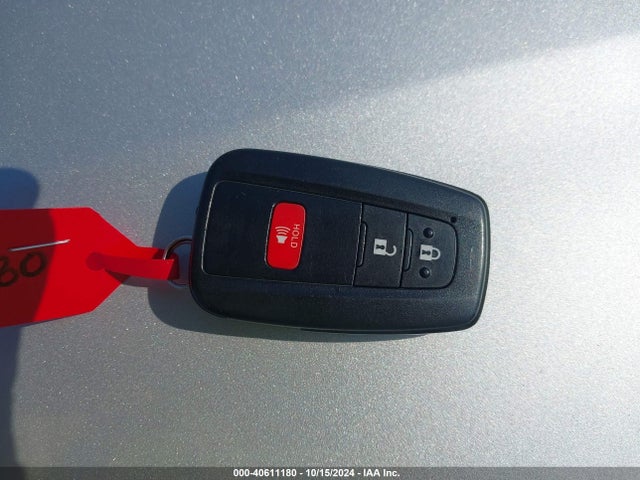 Toyota Prius Two 2016 JTDKBRFU7G3018506 Image 11