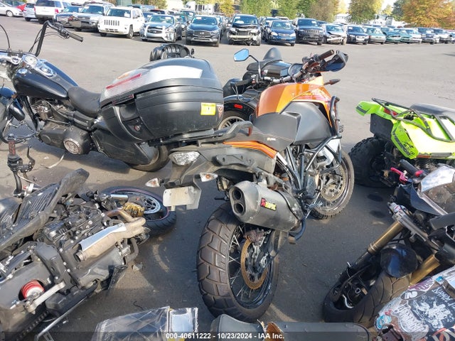 2014 KTM 1190 VBKV19404EM910119 Photo 2