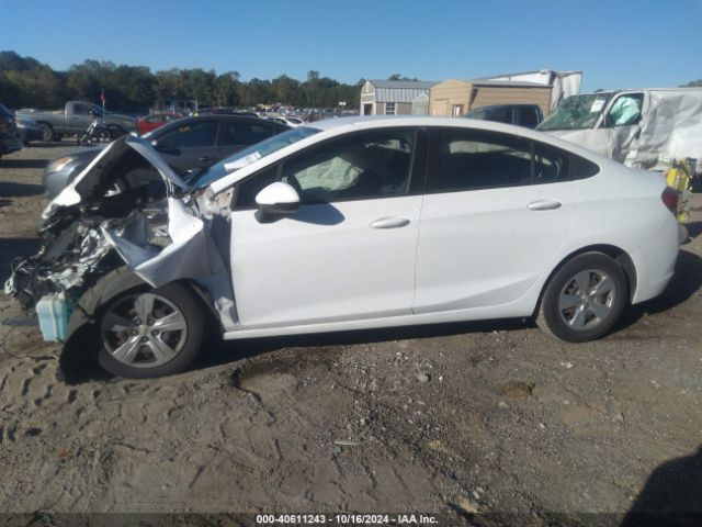 1G1BC5SM5H7127934 Chevrolet Cruze Ls Auto
