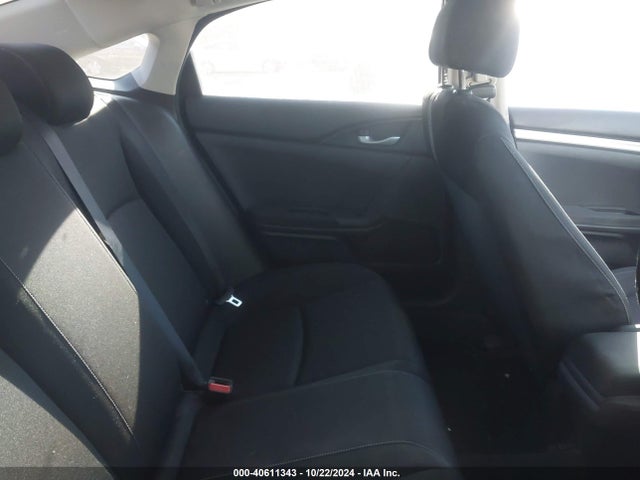 Honda Civic Lx 2016 2HGFC2F51GH560262 Image 8