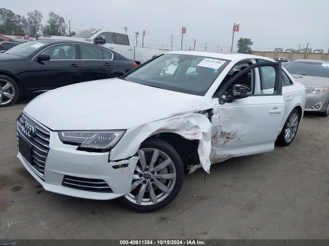 WAUANAF48HN000877 Audi A4 2.0t Premium