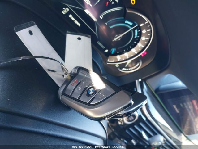 2019 BMW 530E WBAJB1C58KB375764 Photo 10