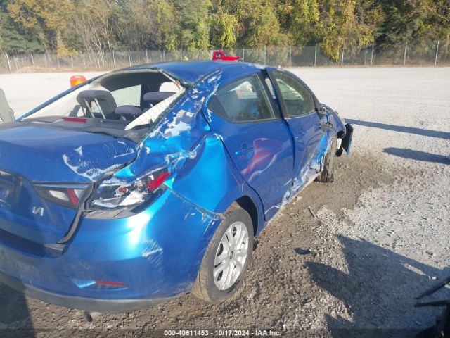 3MYDLBZV0GY133586 Scion IA