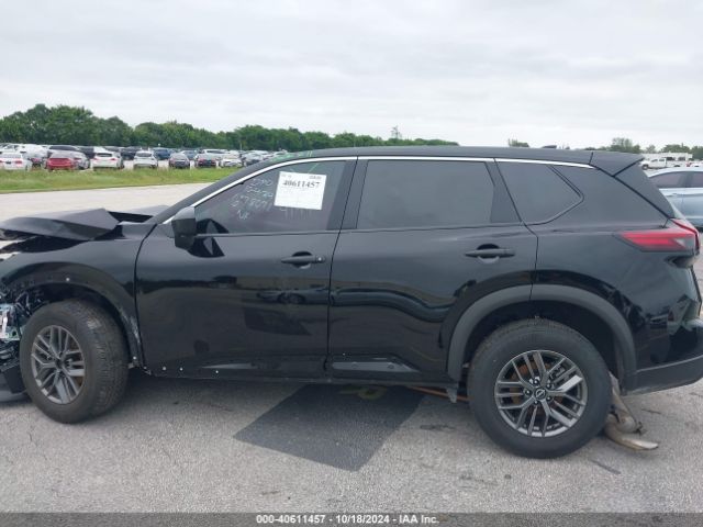 5N1BT3AA2RC678071 Nissan Rogue S Fwd