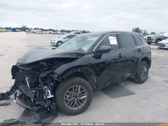 5N1BT3AA2RC678071 Nissan Rogue S Fwd