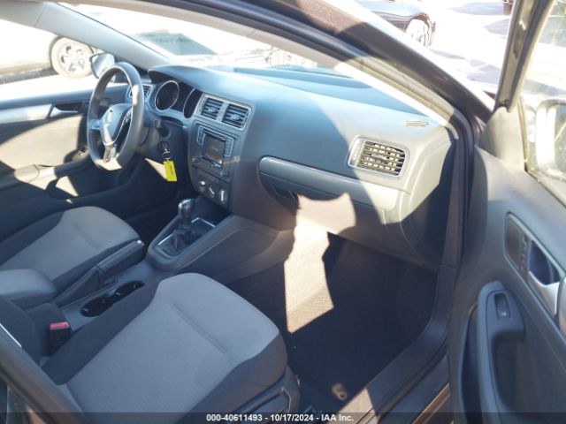 3VW2B7AJ9HM212470 Volkswagen Jetta 1.4t S